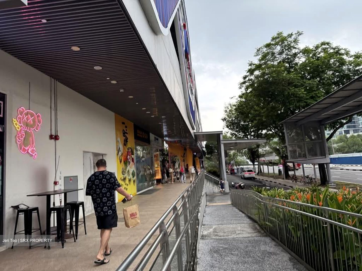 Tai Seng Link (D19), Retail #602995431